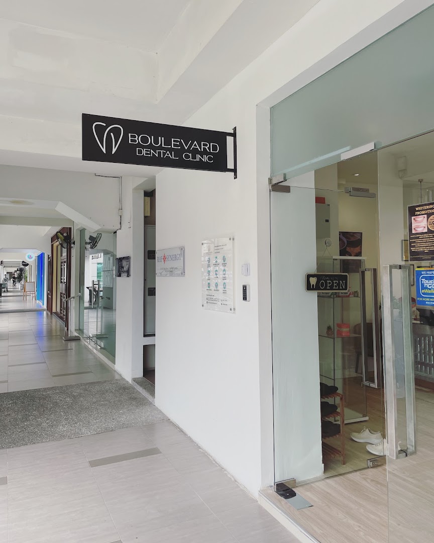 Boulevard Dental Clinic (INVISALIGN PROVIDER) — photo 3