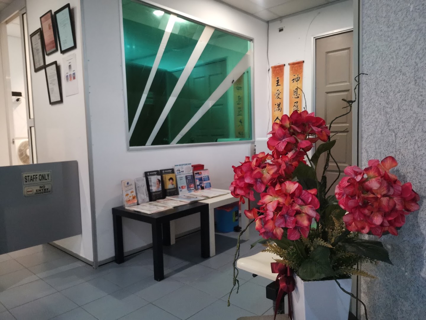 Dentique Dental Surgery - tooth saving dental clinic — photo 3