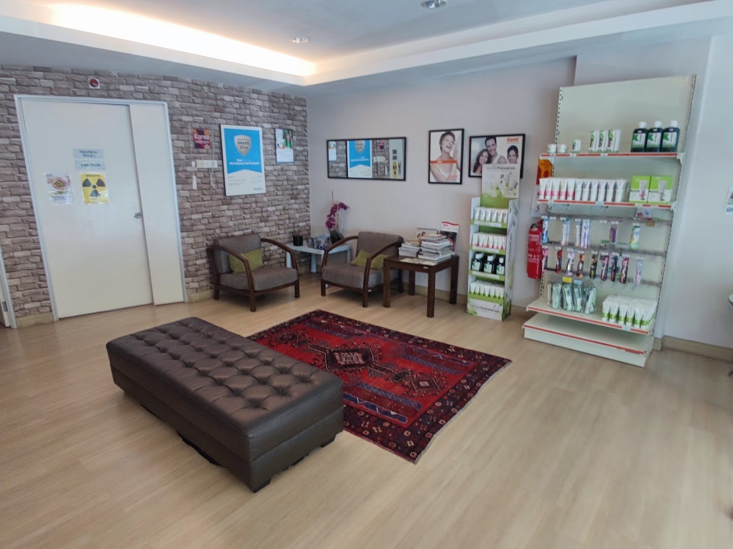 Drs.Wong & Partners Dental Surgeon ( Desa Petaling) — dental clinic in Malaysia