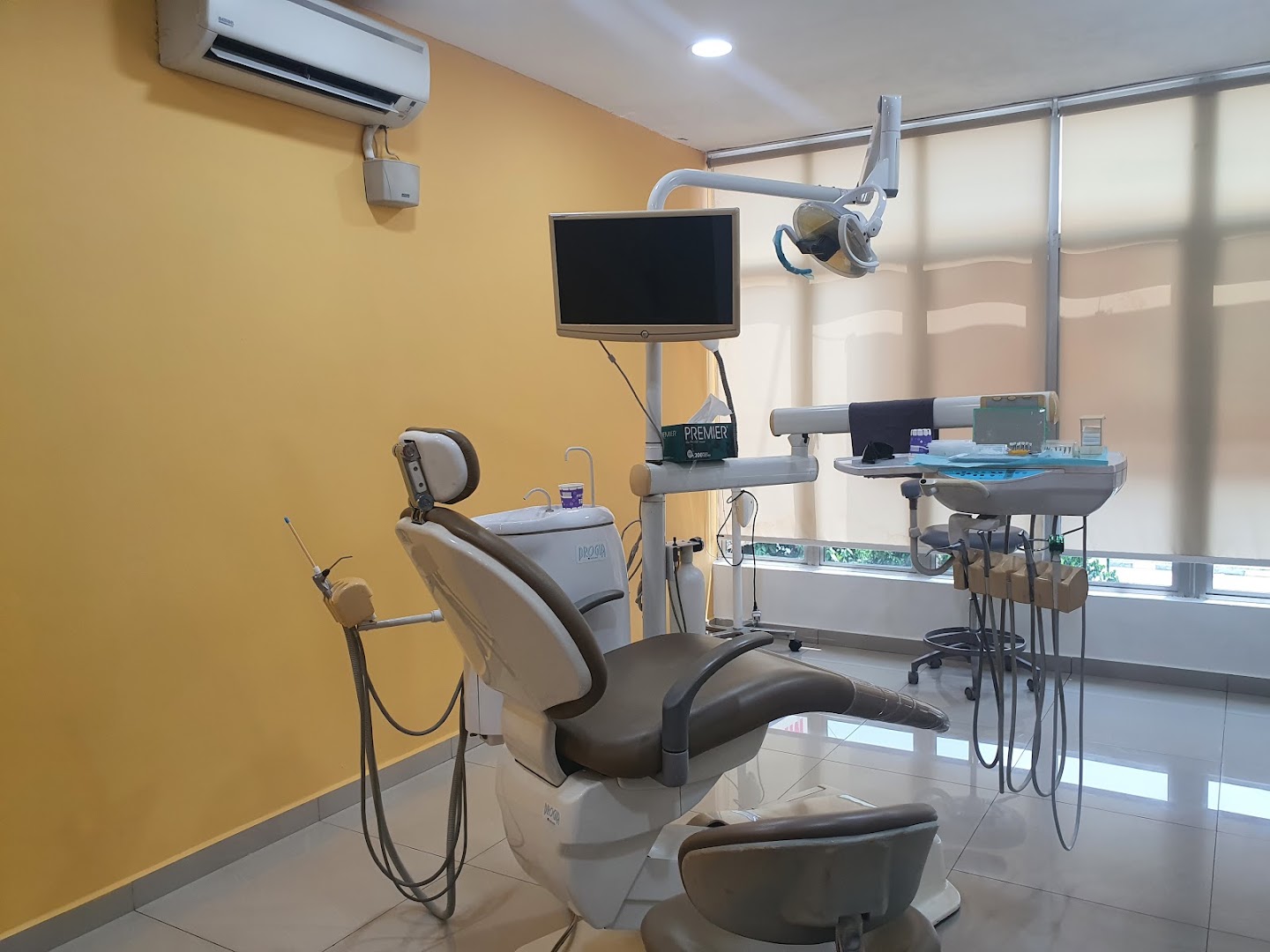 Klinik Pergigian Artisan Dental Klang (Dulu KP Firdaus) — photo 2