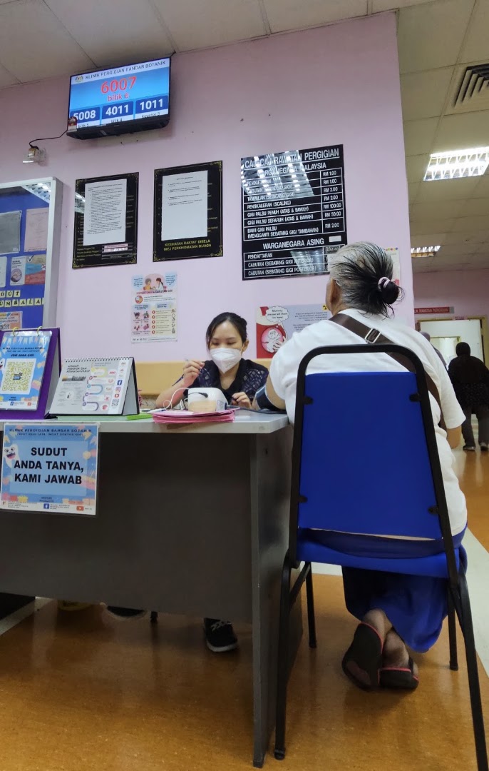 Klinik Pergigian Bandar Botanic • Kerajaan — dental clinic in Malaysia