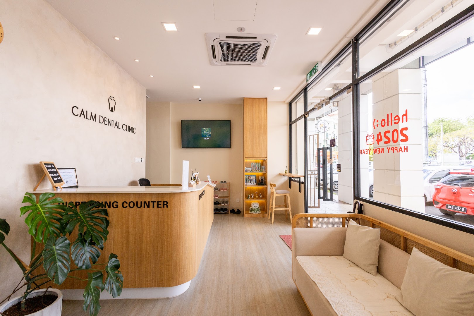 KLINIK PERGIGIAN CALM KUCHING (CALM DENTAL CLINIC) 安牙科 — photo 2