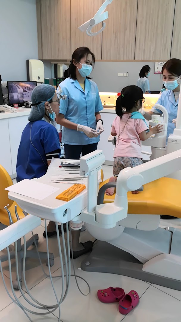 Klinik Pergigian Chin Dental Clinic & Surgery 陈牙科医务所 — photo 2