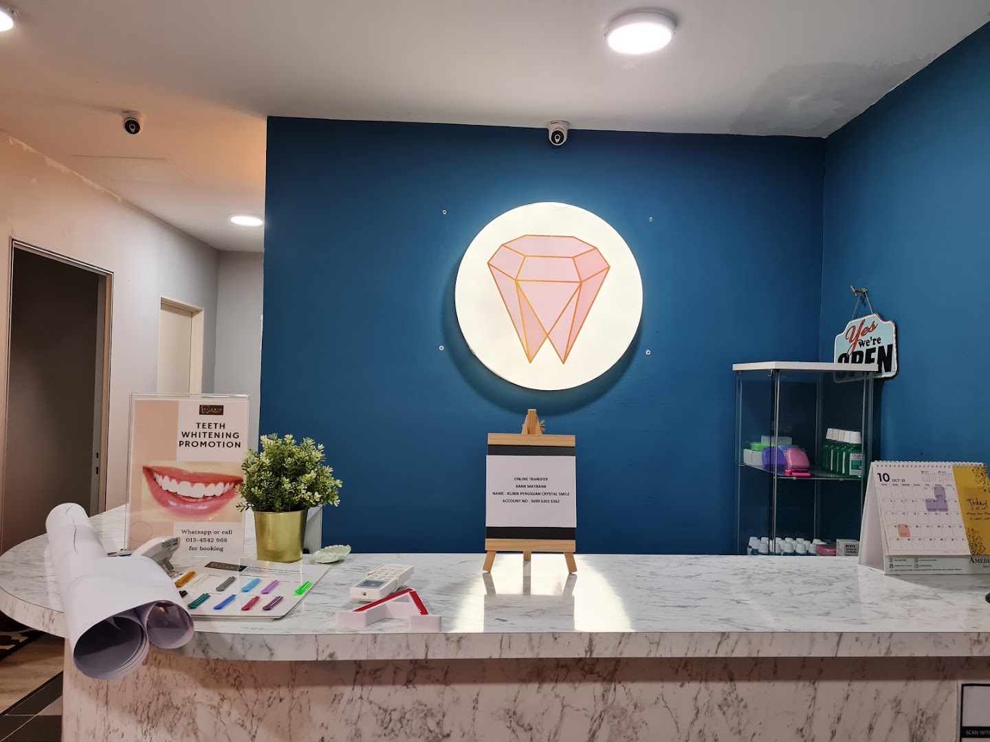 KLINIK PERGIGIAN CRYSTAL SMILE ALOR GAJAH , MELAKA - Klinik gigi terbaik di Melaka & Tampin (Braces, Veneer dan Whitening) — dental clinic in Malaysia