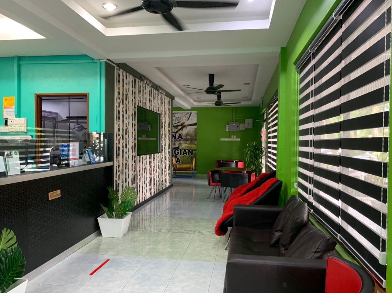 Klinik Pergigian Dr Fazlina, Kg.Jambu — photo 3