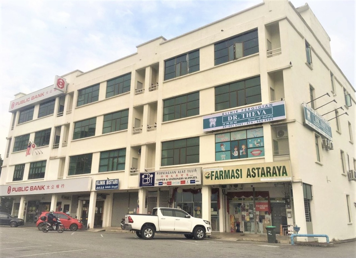 Klinik Pergigian Dr Theva, Gurun ( sebaris dengan Public Bank Gurun ) — photo 2