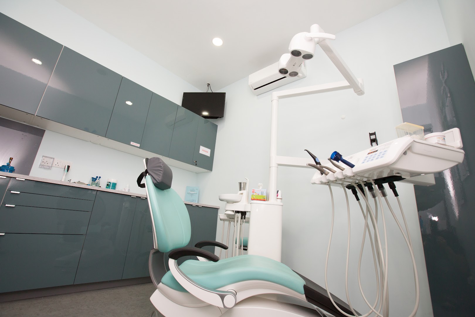 Klinik Pergigian Fauziah — photo 2
