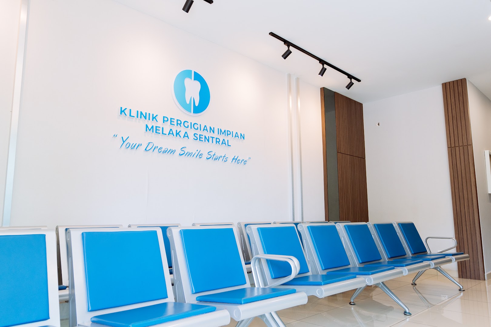 Klinik Pergigian Impian, Melaka Sentral. The best Dental Clinic In Melaka. Braces, Implant, Veneer, Whitening, 3D X-Ray. — photo 3