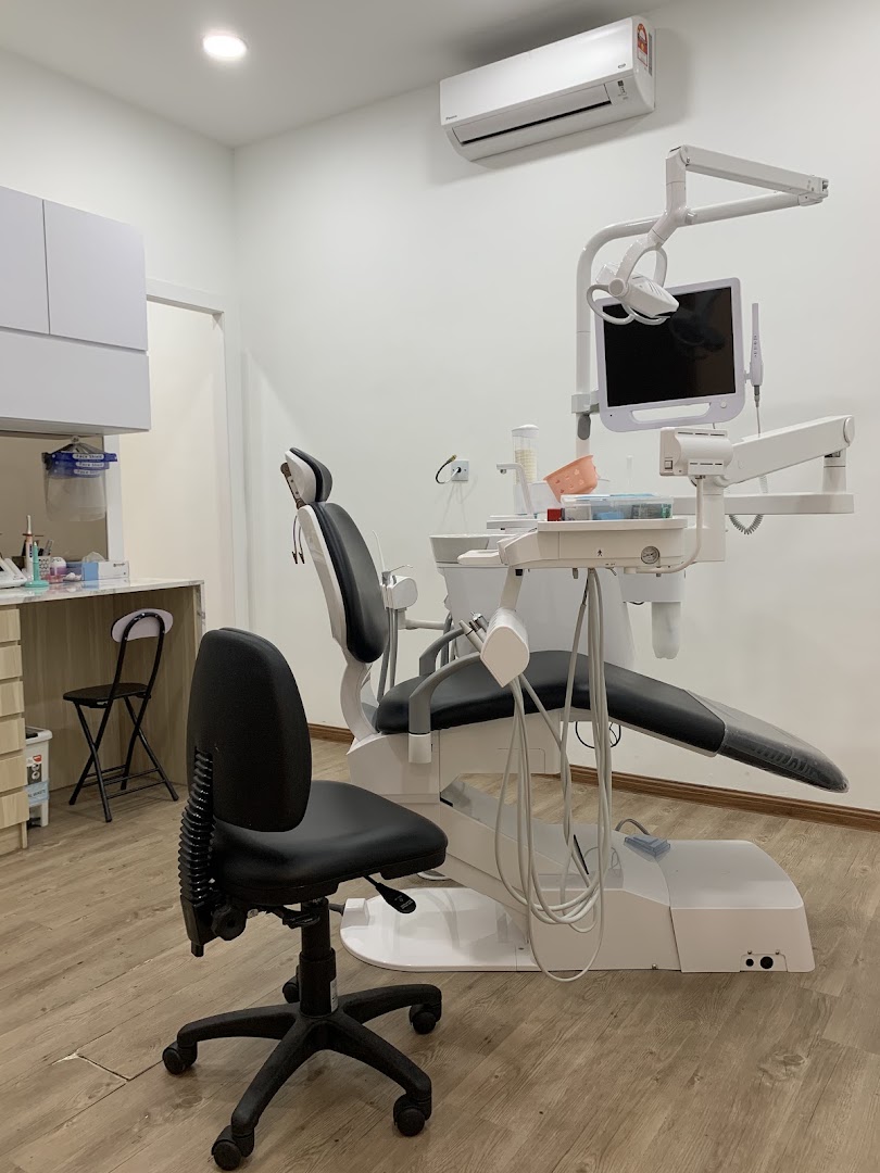 KLINIK PERGIGIAN KK @ chandan putri kuala kangsar — photo 2