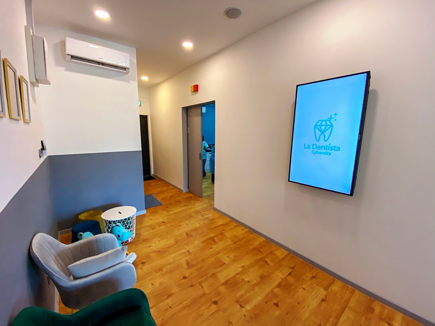 Klinik Pergigian La Dentista Cybercity — photo 2