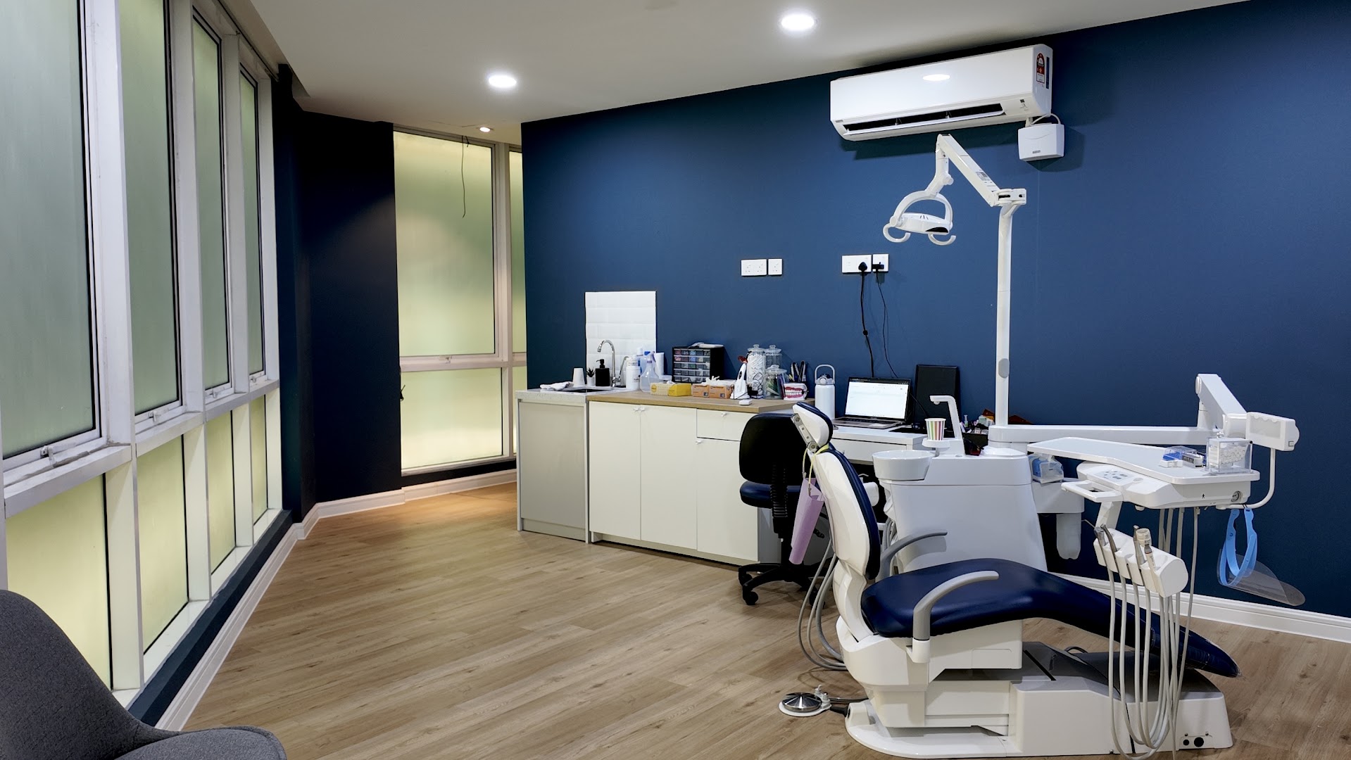 Klinik Pergigian Redha Puchong — photo 2