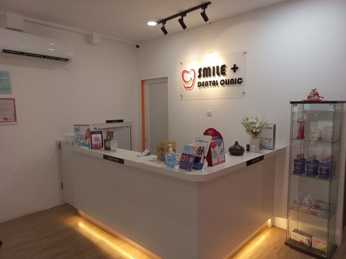 Klinik Pergigian Smile+ Dental Clinic Kepong - [Braces, Aligner, Teeth whitening] — dental clinic in Malaysia