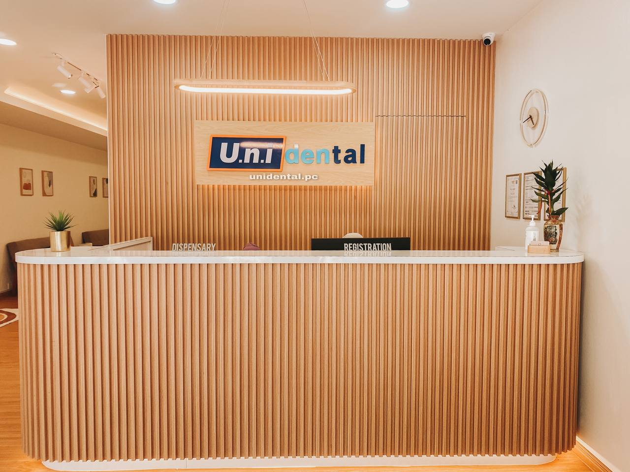 KLINIK PERGIGIAN U.n.i DENTAL PENGKALAN CHEPA — dental clinic in Malaysia