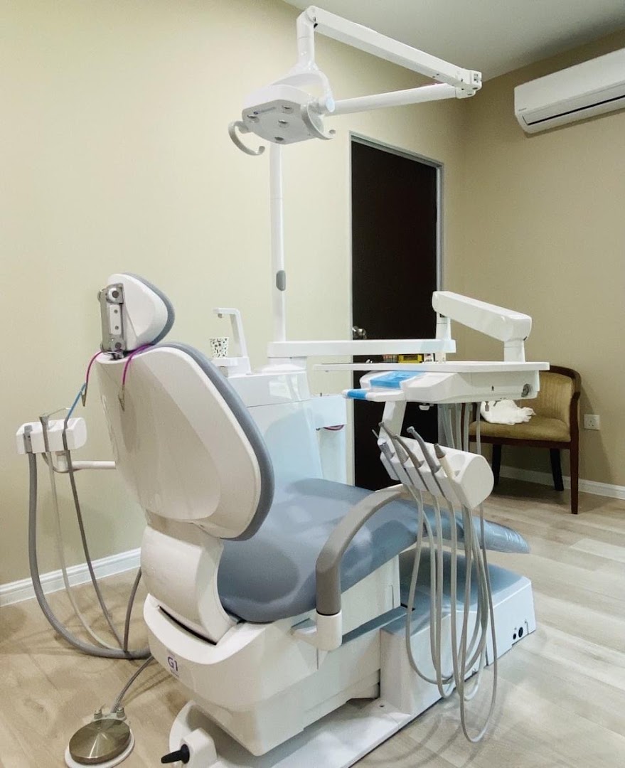 Klinik Pergigian Utama Dental — photo 3