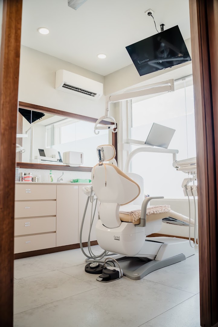 Klinik Pergigian Zen Dental (Invisalign Platinum Provider) — photo 5