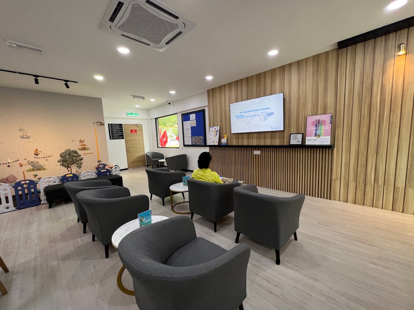 Platinum Fortuna Dental Surgery (Digital Implant & Aligner centre) — photo 5
