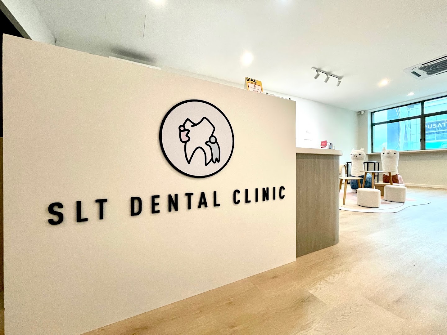 SLT Dental Clinic — photo 2