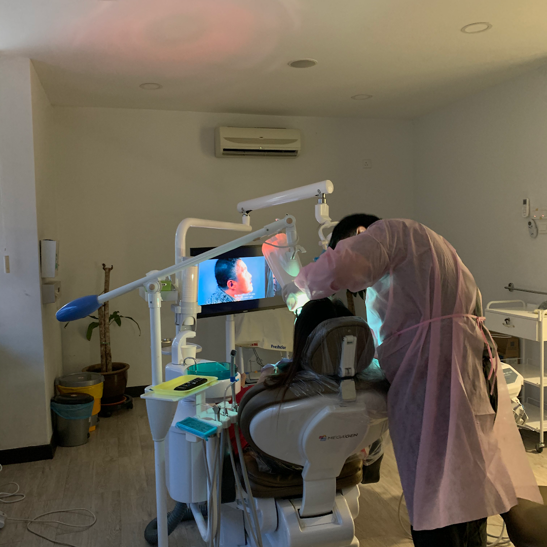 SMILE 28 Dental Clinic @ Kota Damansara (2nd Branch) — photo 3