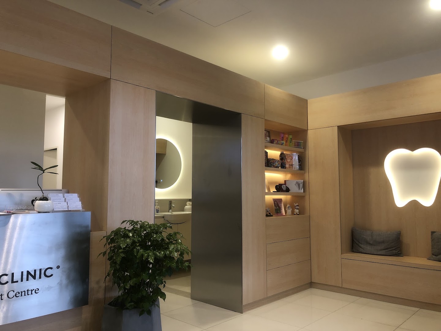 The Smile Clinic — dental clinic in Malaysia
