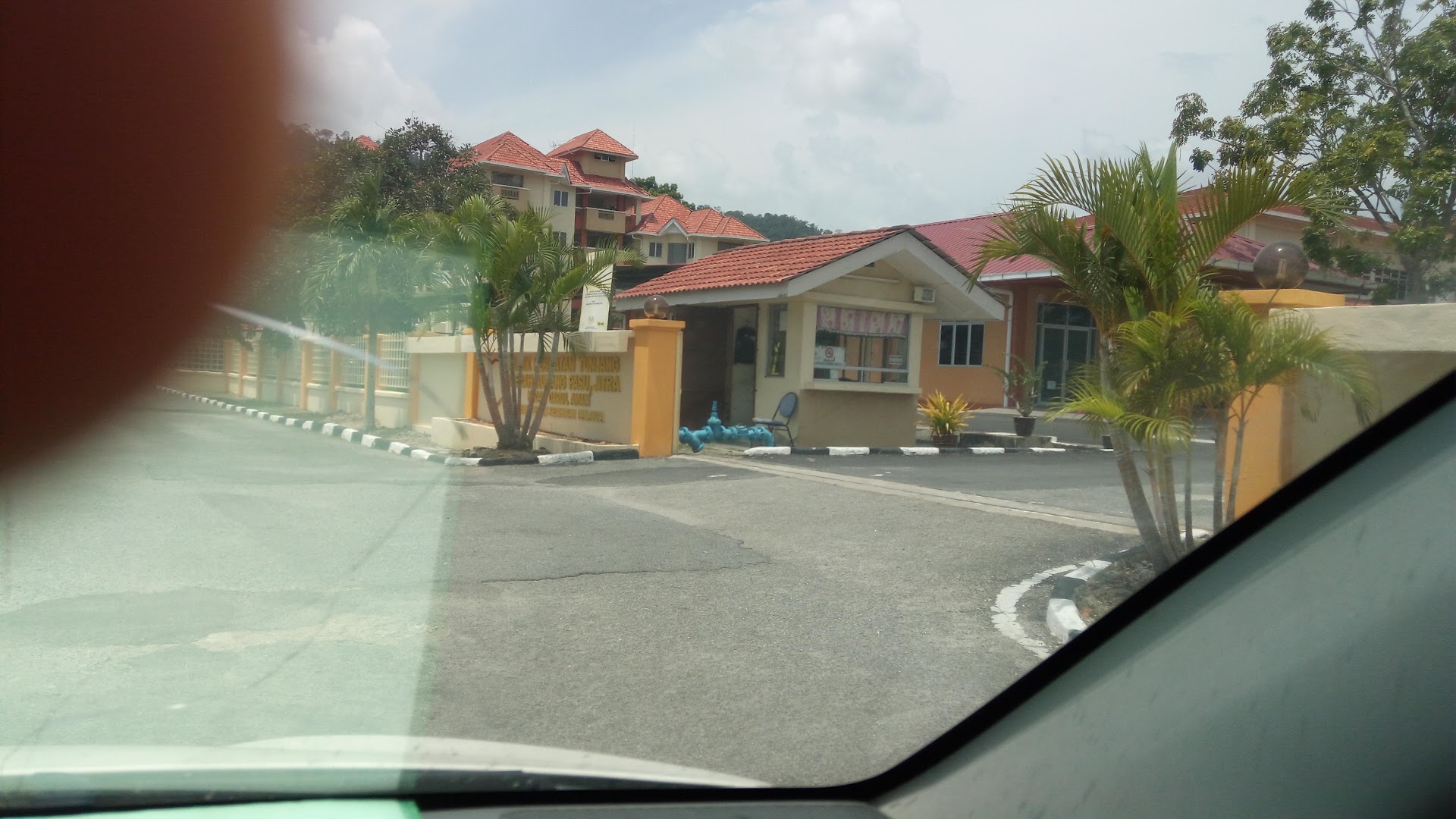 Tunjang Dental Clinic — photo 2