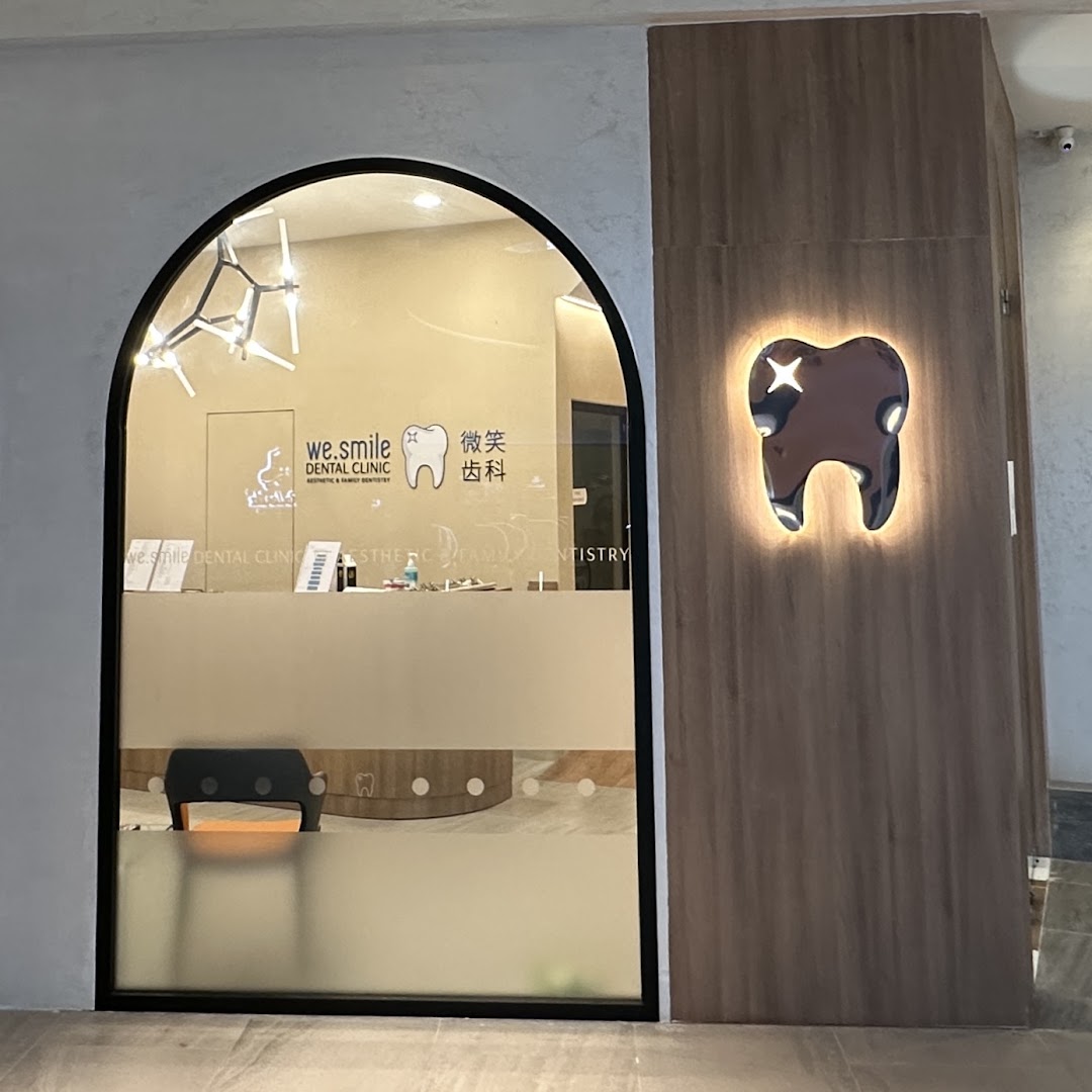 WeSmile Dental Clinic (LaLaport BBCC) - Painless Scaling, Invisalign and Implant Provider — dental clinic in Malaysia