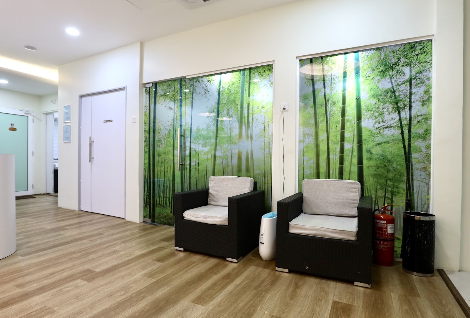 WhiteZone Dental Clinic — photo 3