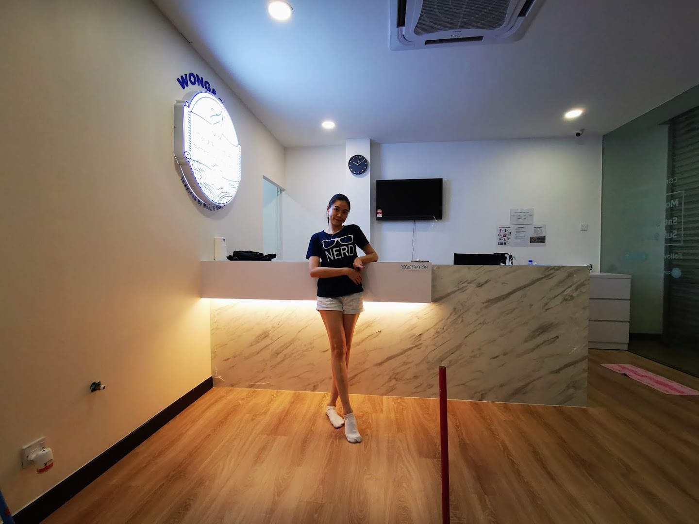Wong & Chu Dental 黄朱牙科诊所 ( Invisalign, Implant, Surgery) — photo 3